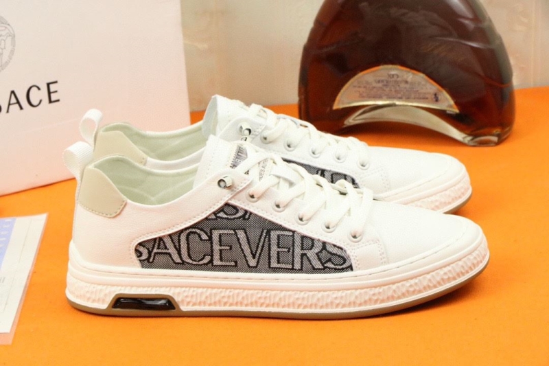 Givenchy Sneakers